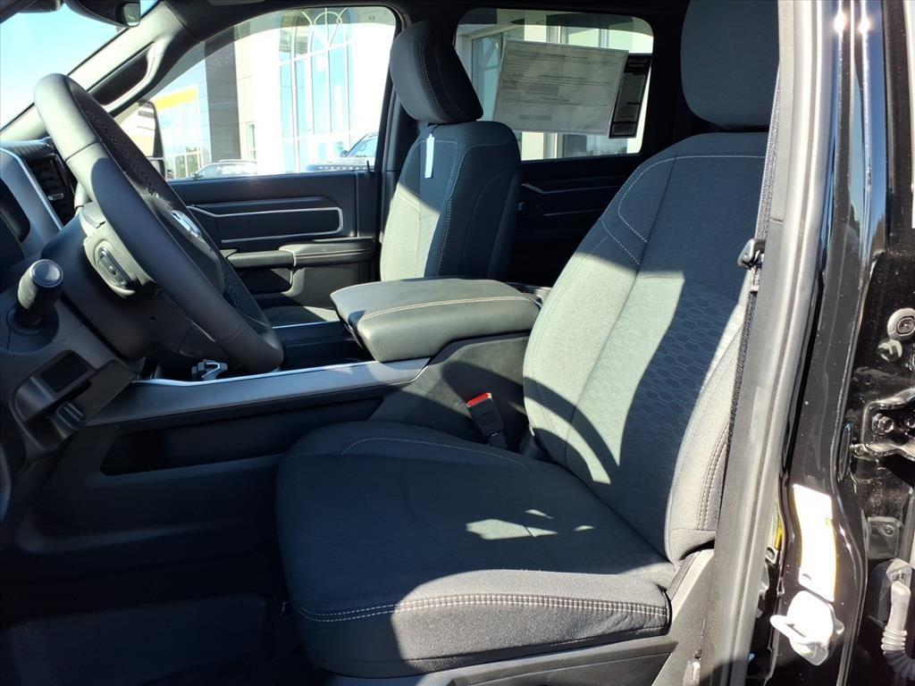 new 2025 Ram 2500 car, priced at $75,115