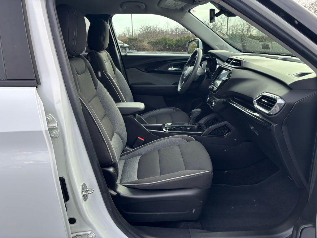 used 2023 Chevrolet TrailBlazer car, priced at $20,953