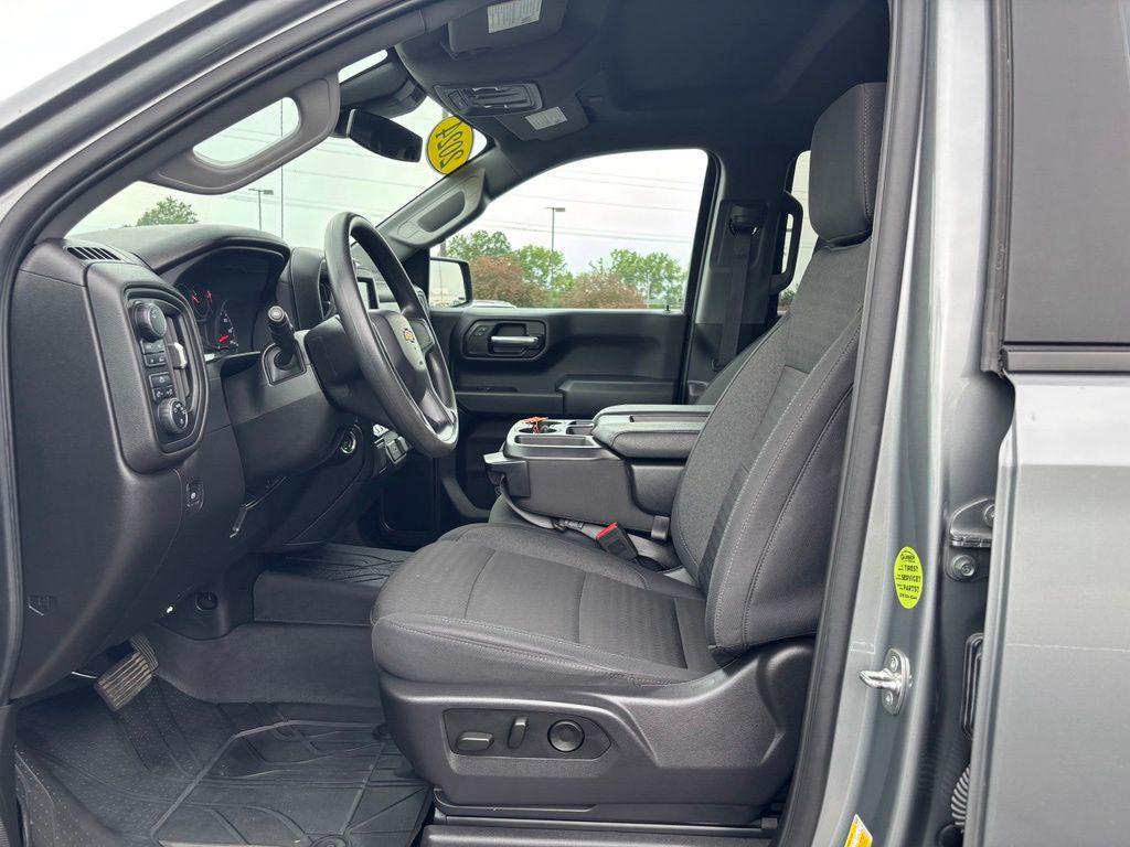 used 2024 Chevrolet Silverado 1500 car, priced at $34,818