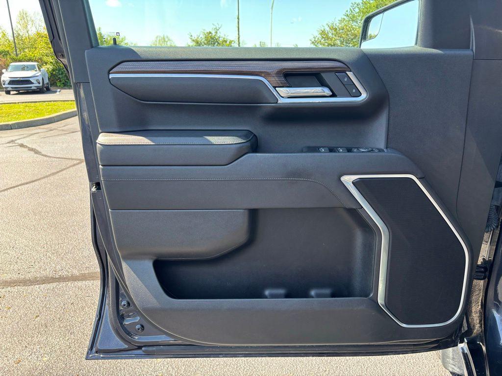 used 2023 Chevrolet Silverado 1500 car, priced at $37,799