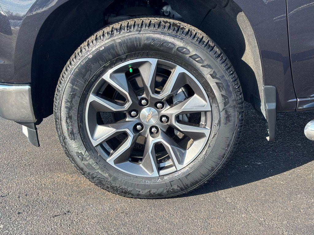 used 2022 Chevrolet Silverado 1500 car, priced at $36,563