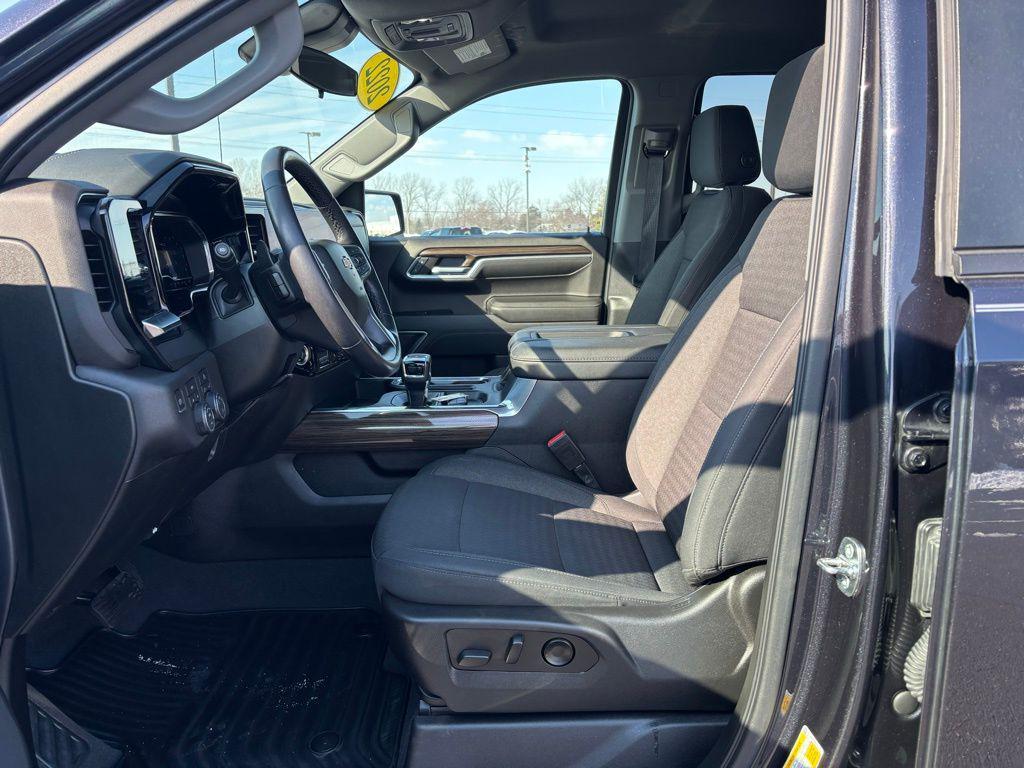 used 2022 Chevrolet Silverado 1500 car, priced at $36,563