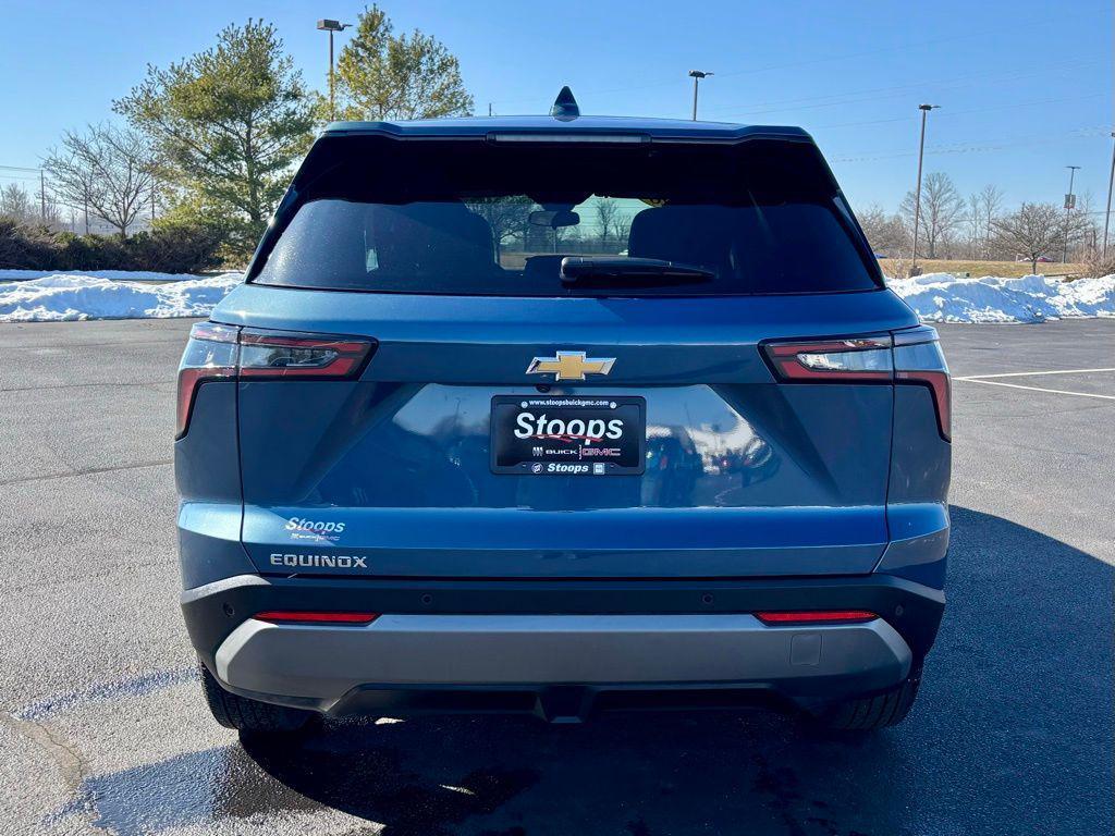 used 2026 Chevrolet Equinox car, priced at $28,286