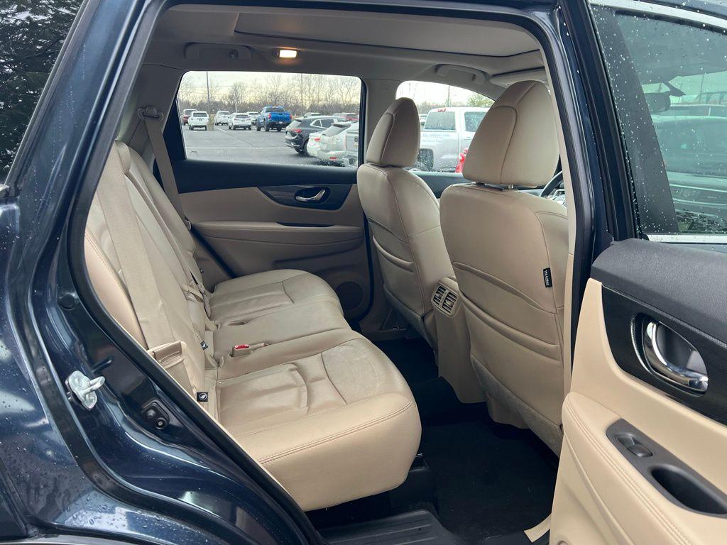 used 2016 Nissan Rogue car, priced at $10,951