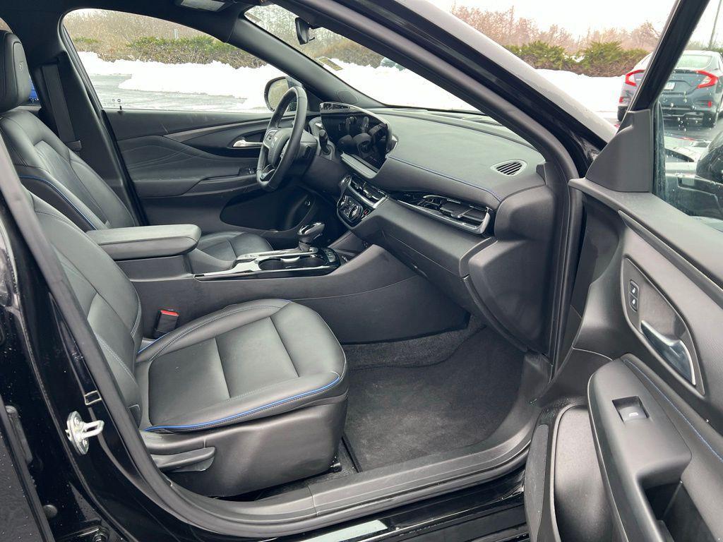 used 2024 Buick Envista car, priced at $23,941