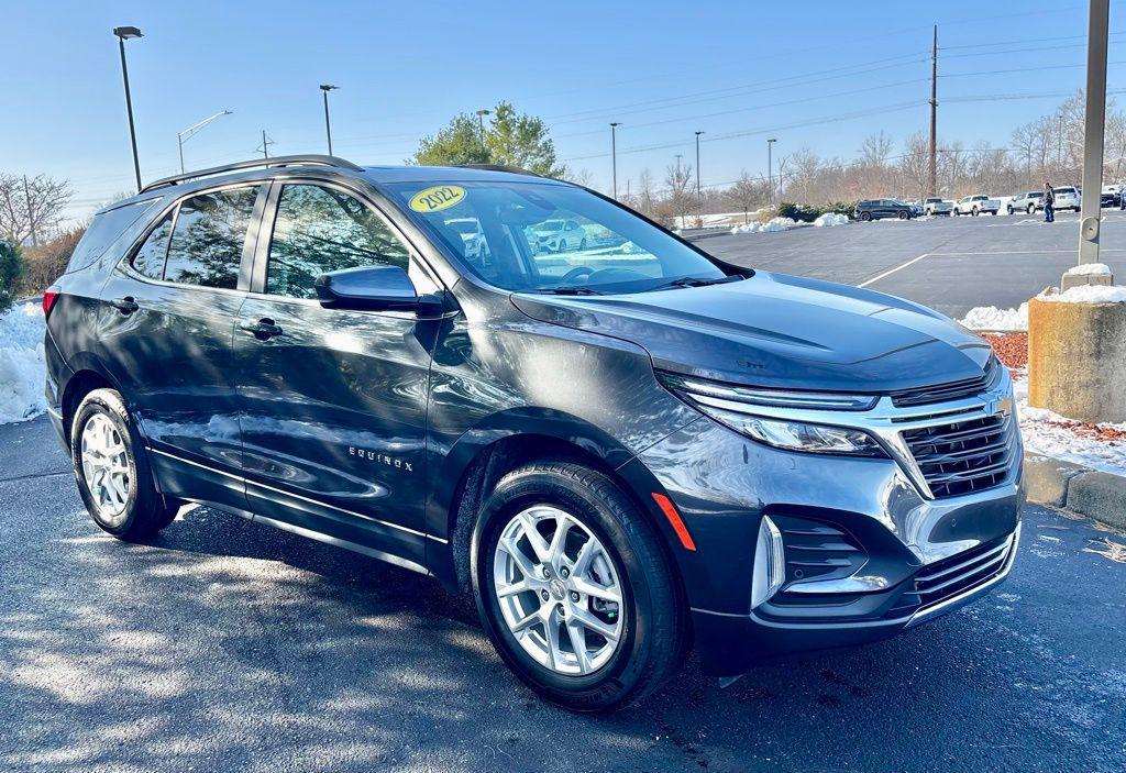 used 2022 Chevrolet Equinox car, priced at $19,286