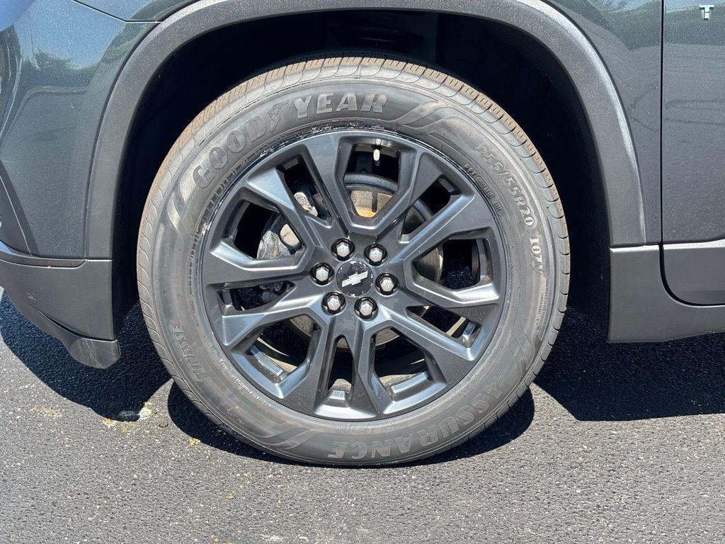 used 2020 Chevrolet Traverse car, priced at $26,643
