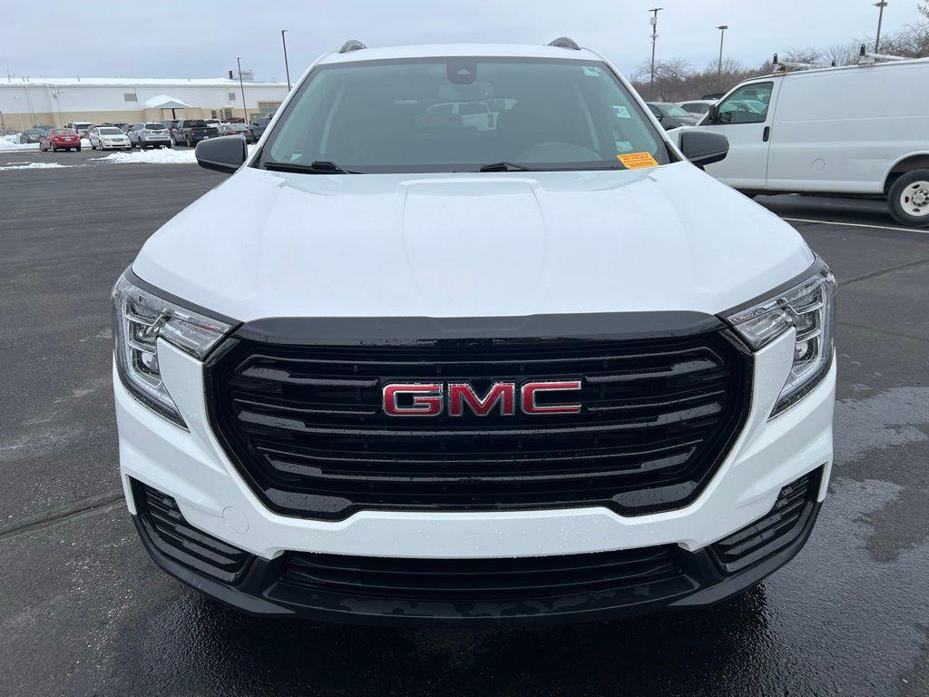 used 2023 GMC Terrain car, priced at $22,536