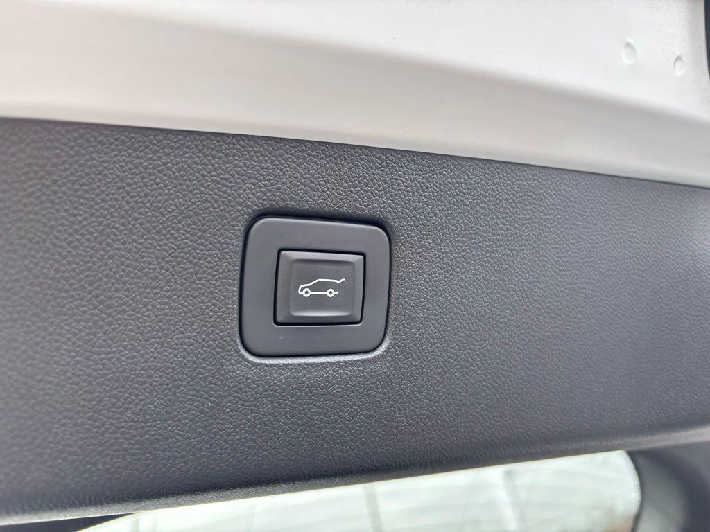 used 2024 Buick Envista car, priced at $24,987