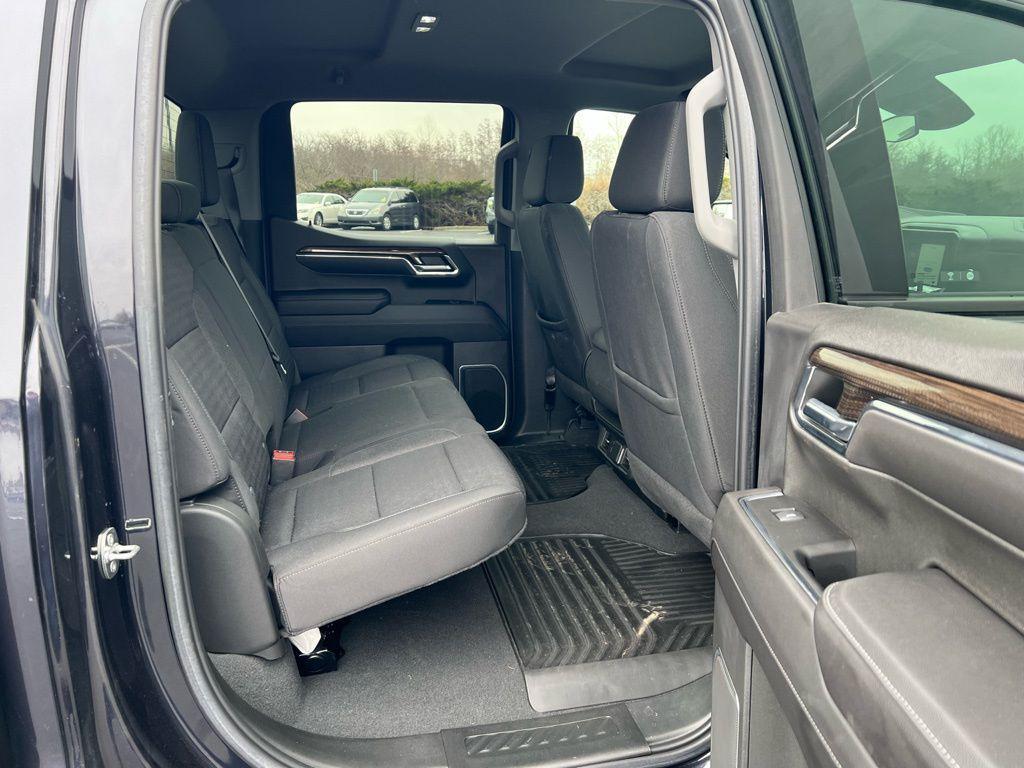 used 2022 Chevrolet Silverado 1500 car, priced at $32,541