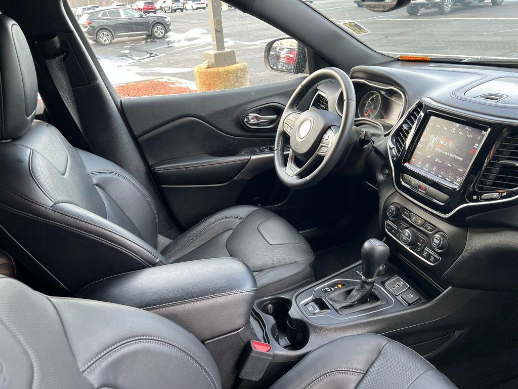 used 2020 Jeep Cherokee car, priced at $22,255