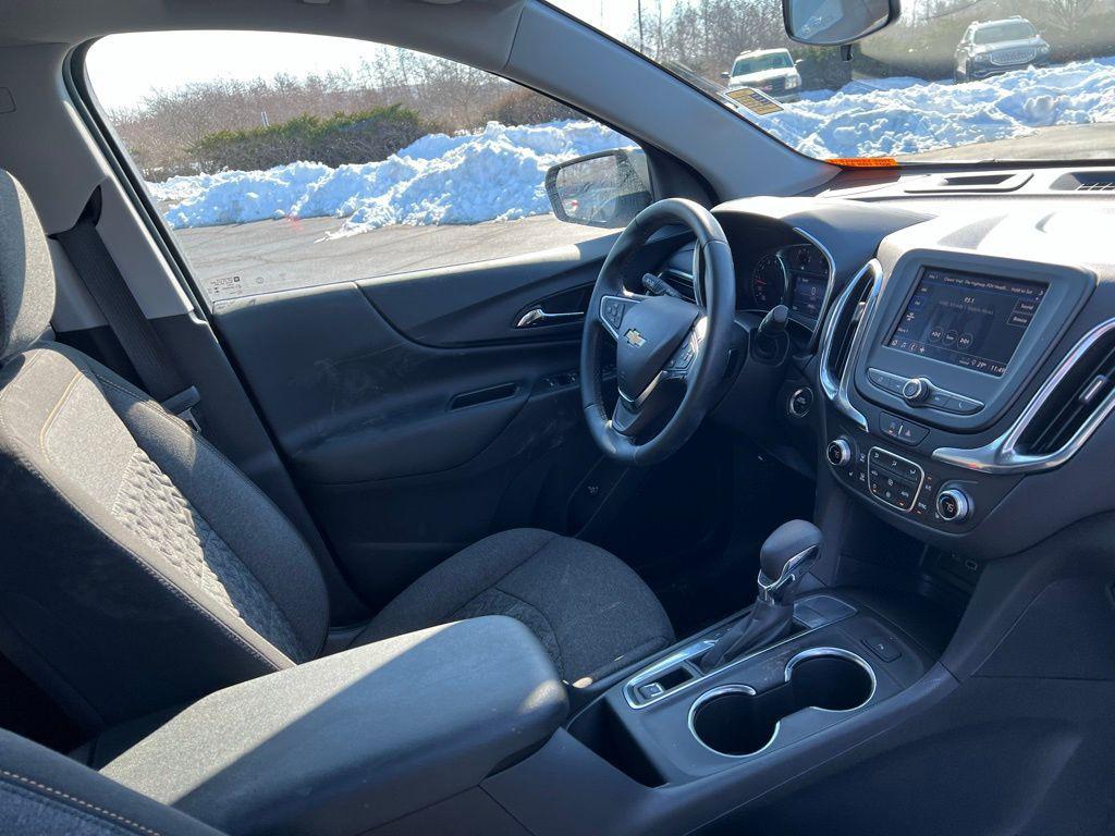 used 2024 Chevrolet Equinox car, priced at $22,354