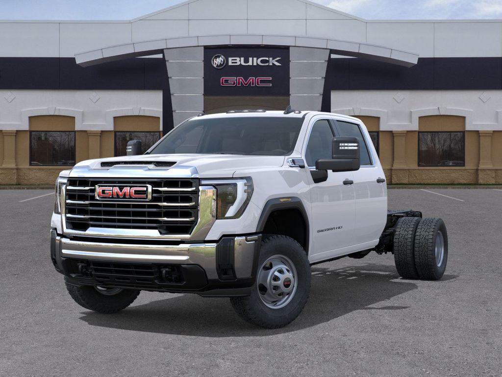 new 2025 GMC Sierra 3500 car, priced at $57,118