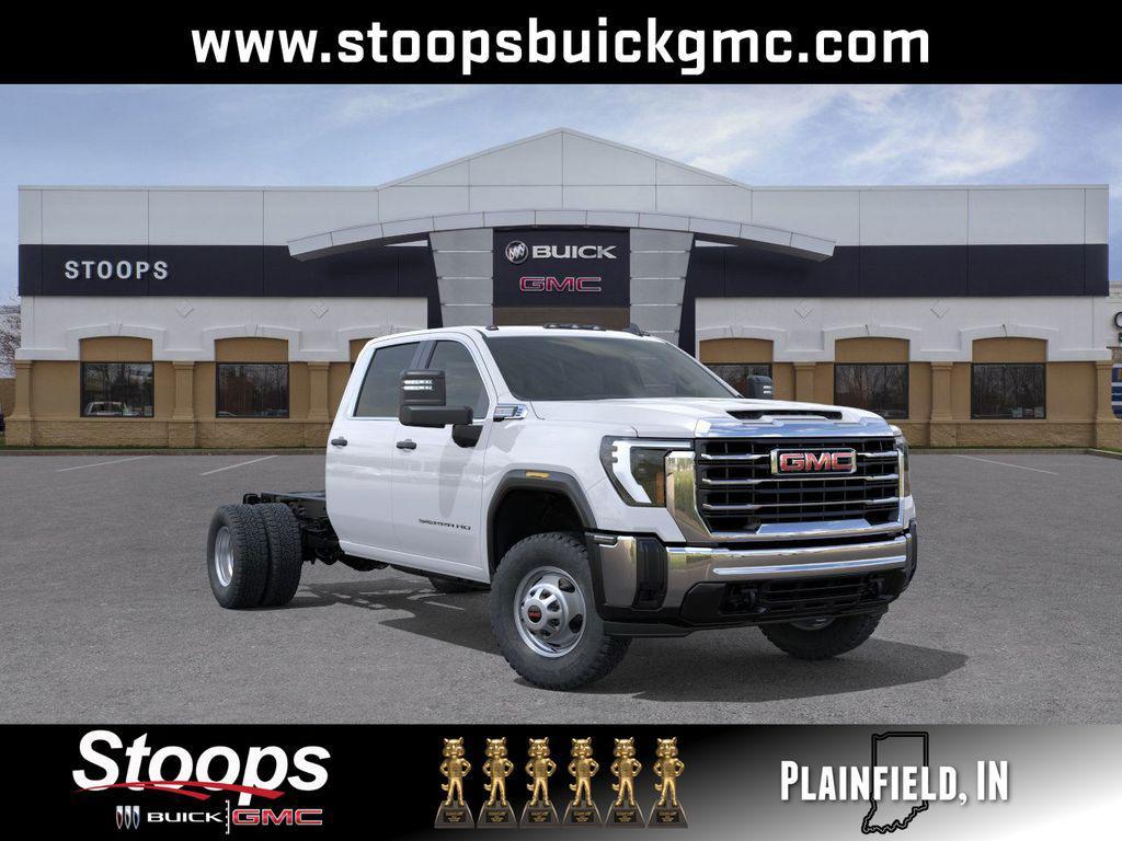 new 2025 GMC Sierra 3500 car, priced at $57,118