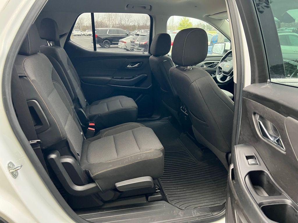 used 2019 Chevrolet Traverse car, priced at $19,650
