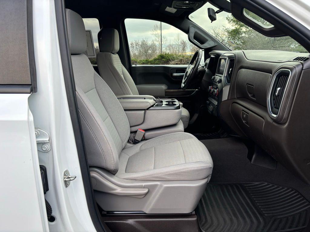 used 2021 Chevrolet Silverado 1500 car, priced at $27,590