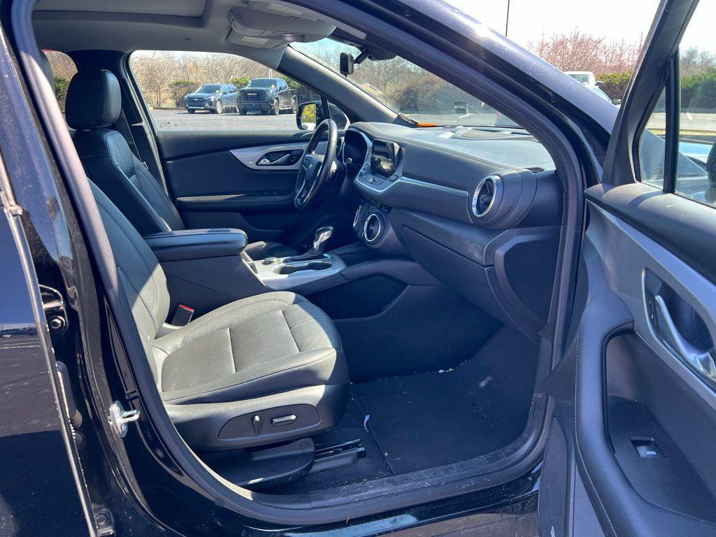 used 2021 Chevrolet Blazer car, priced at $21,935