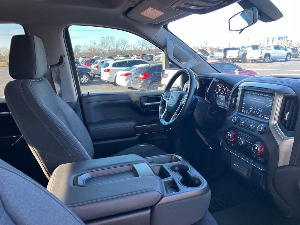 used 2022 Chevrolet Silverado 1500 car, priced at $30,892
