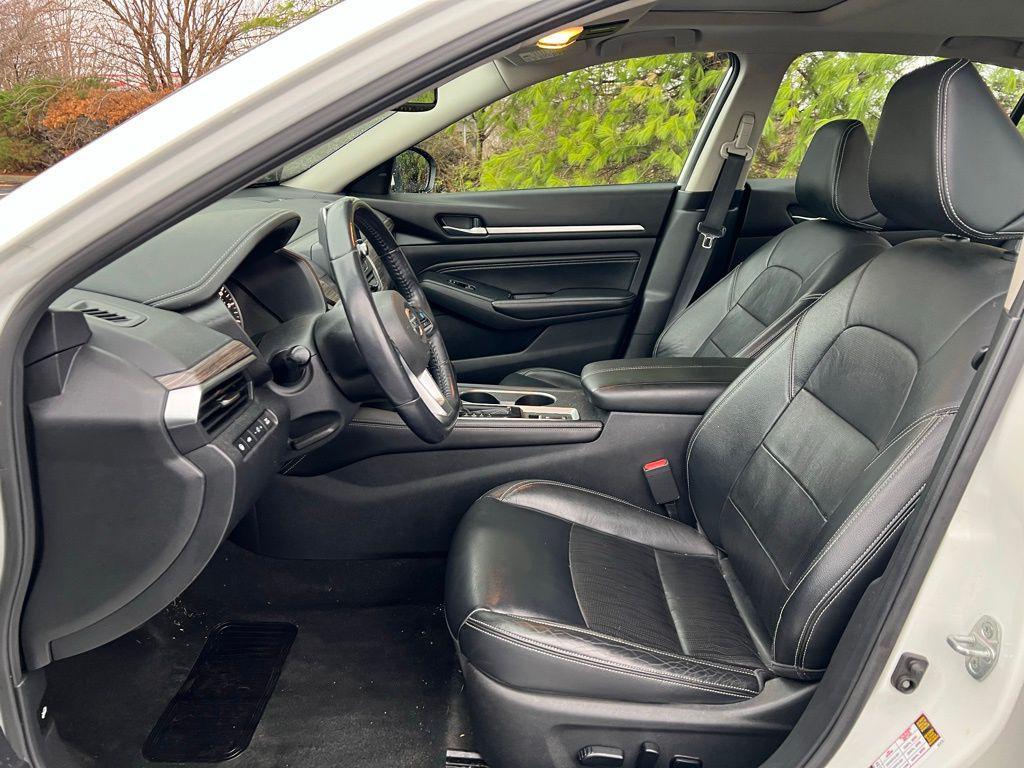 used 2019 Nissan Altima car, priced at $17,892