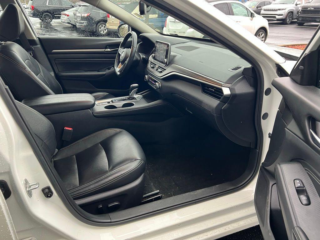 used 2019 Nissan Altima car, priced at $17,892