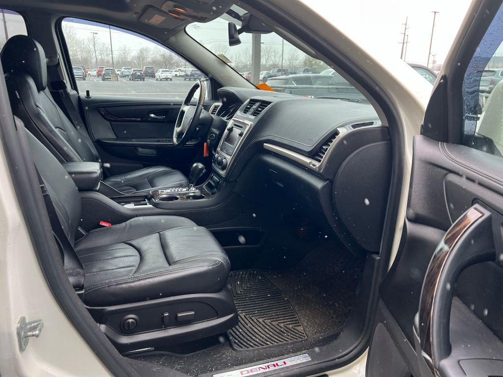 used 2014 GMC Acadia car, priced at $13,781