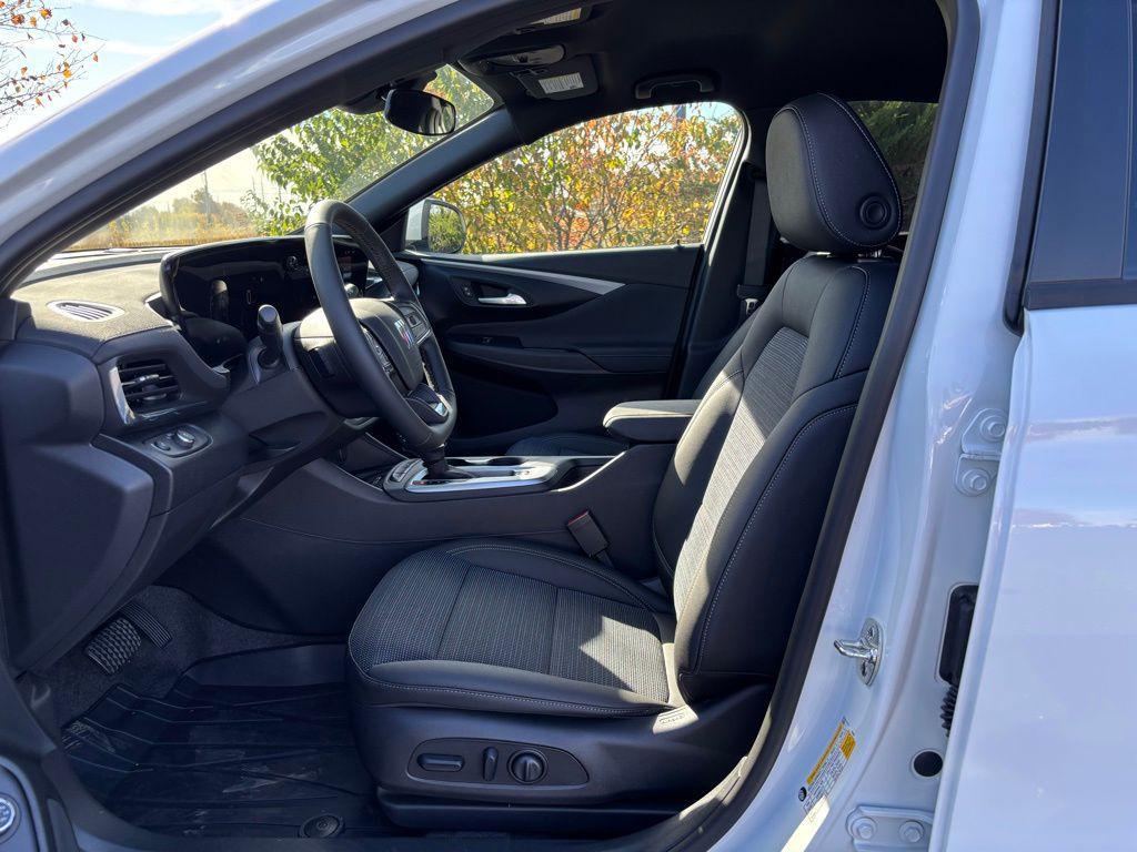new 2026 Buick Envista car, priced at $28,195
