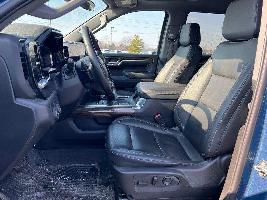 used 2024 Chevrolet Silverado 1500 car, priced at $48,780