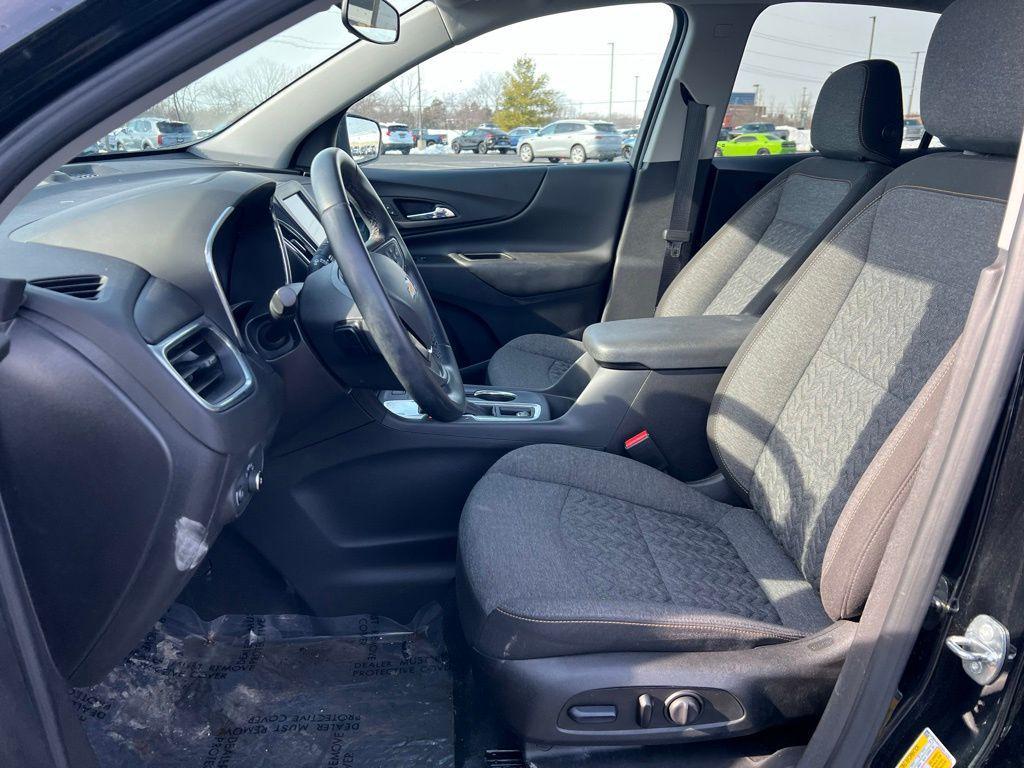 used 2024 Chevrolet Equinox car, priced at $23,006