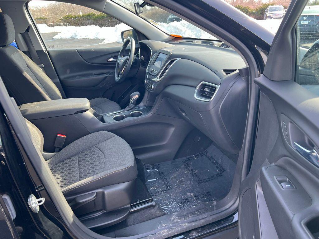 used 2024 Chevrolet Equinox car, priced at $23,006