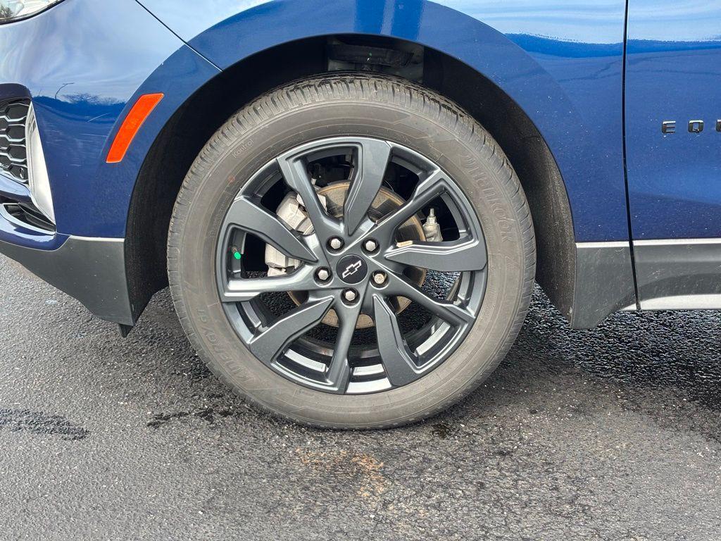 used 2023 Chevrolet Equinox car, priced at $25,053