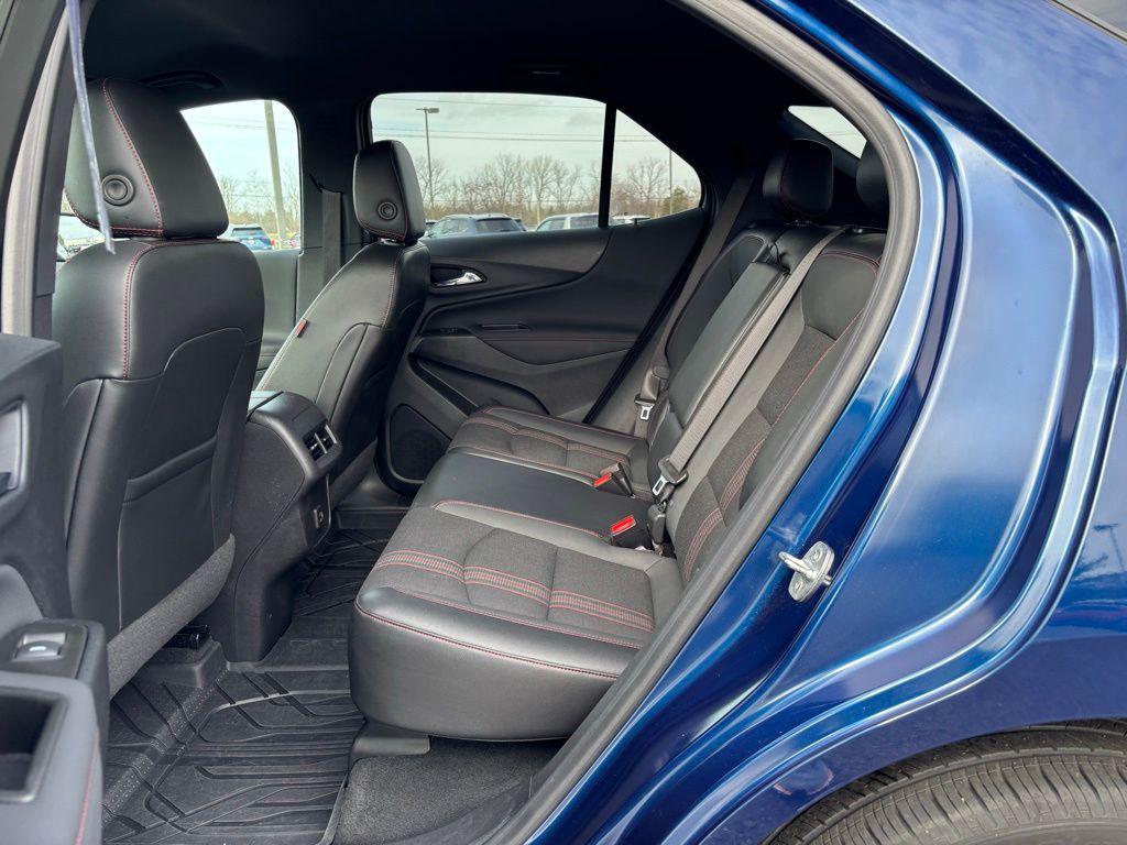 used 2023 Chevrolet Equinox car, priced at $25,053