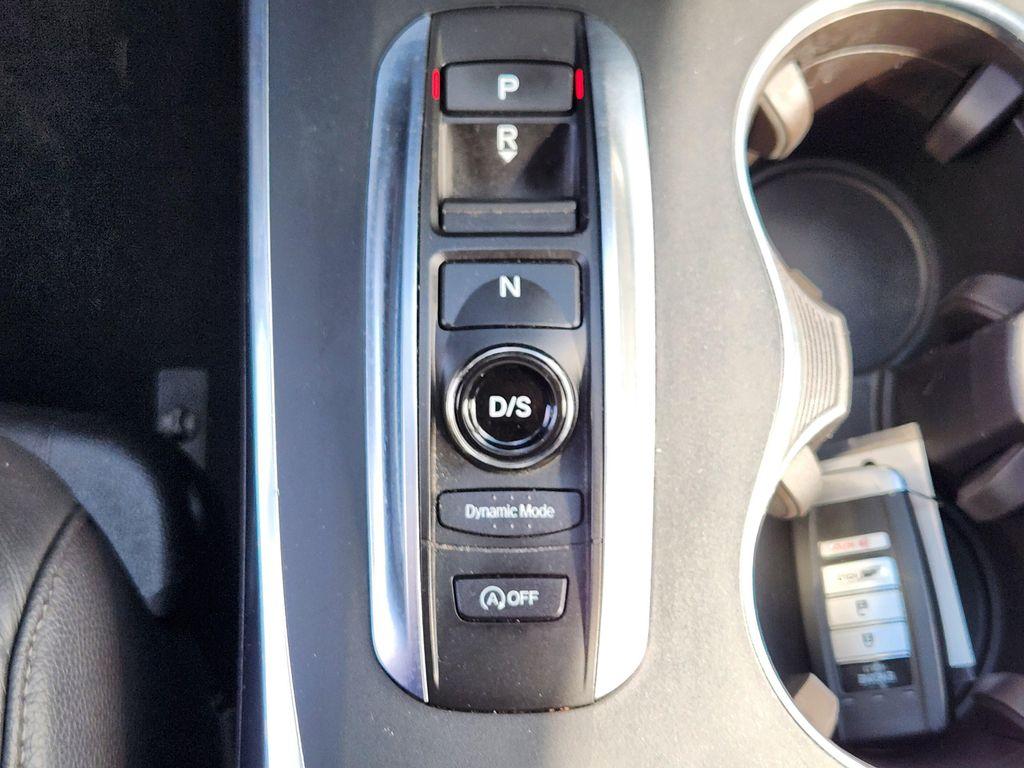 used 2020 Acura MDX car, priced at $26,879