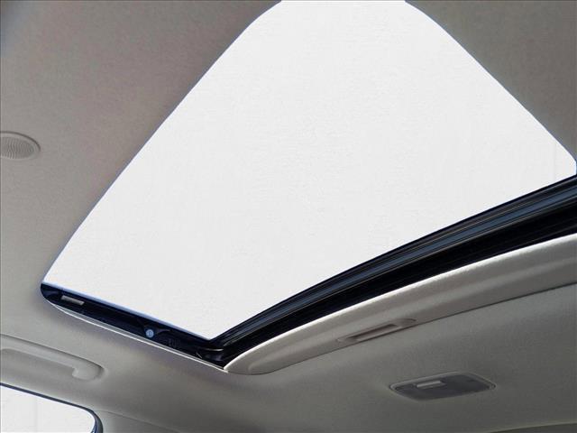 new 2025 Hyundai Venue car, priced at $20,728