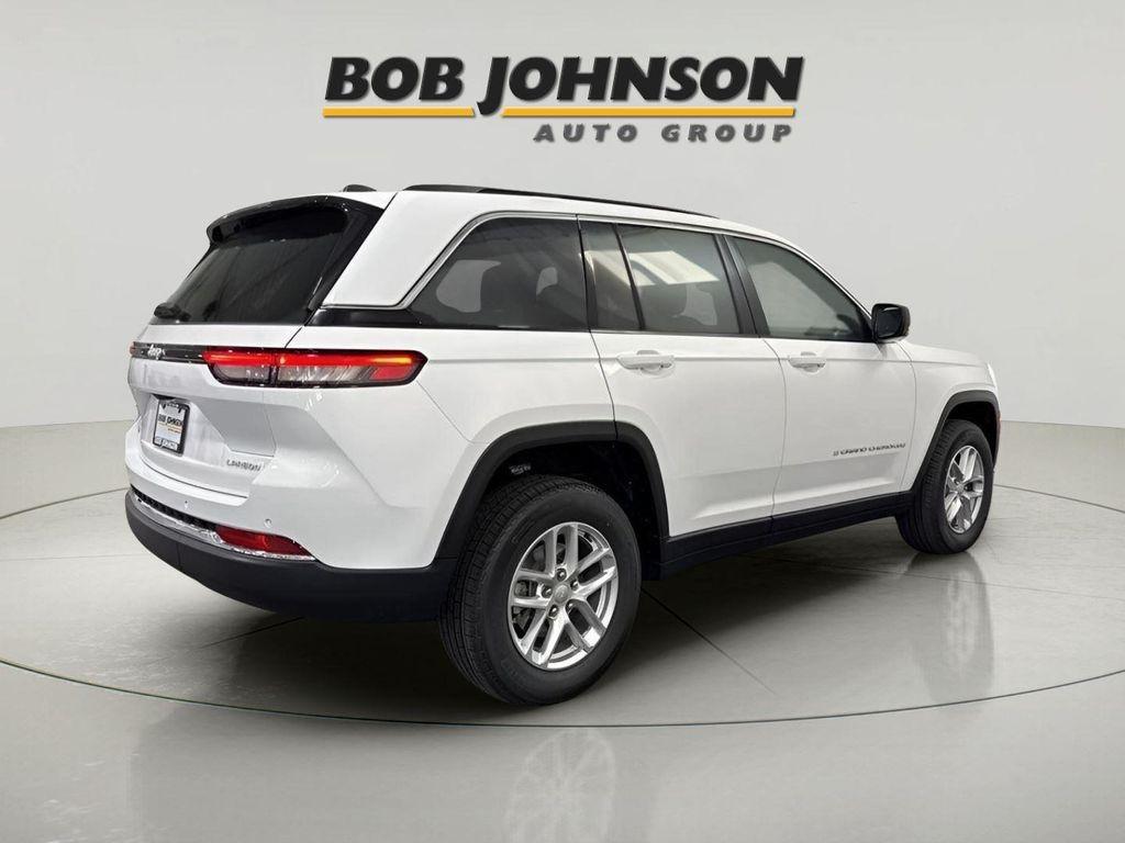 new 2025 Jeep Grand Cherokee car, priced at $38,451