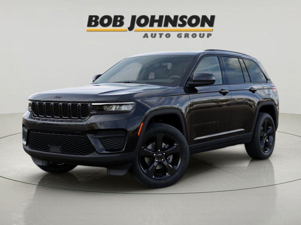 new 2025 Jeep Grand Cherokee car, priced at $41,140