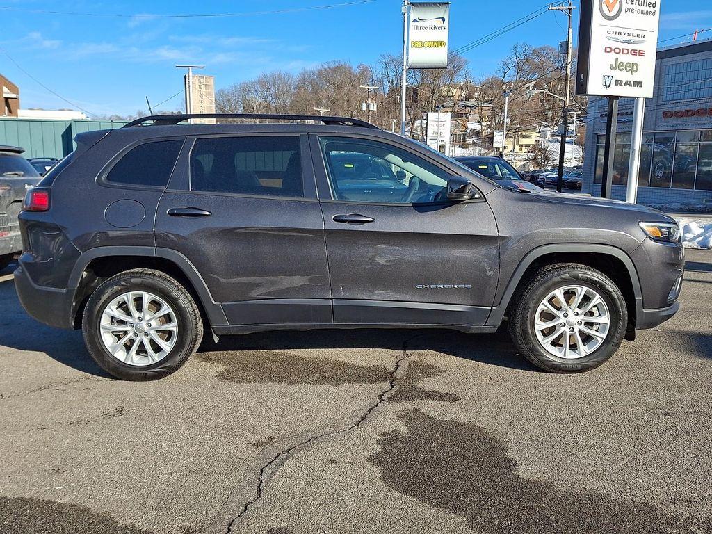 used 2022 Jeep Cherokee car, priced at $25,813