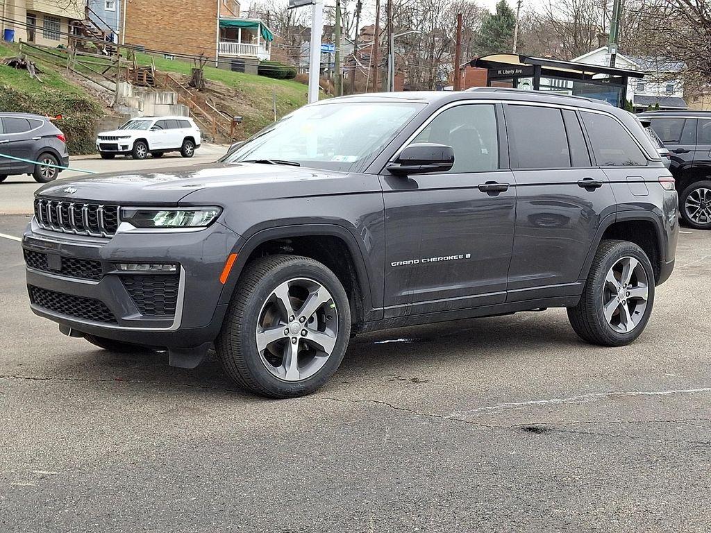 new 2026 Jeep Grand Cherokee car, priced at $49,805