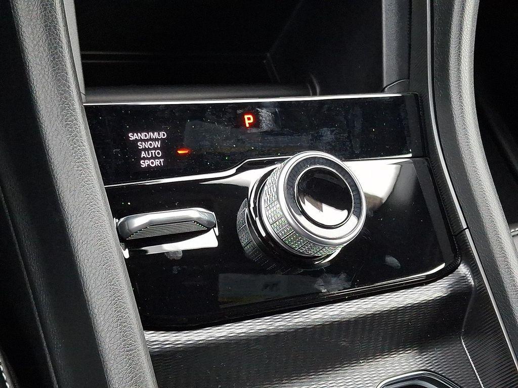 new 2026 Jeep Grand Cherokee car, priced at $49,805