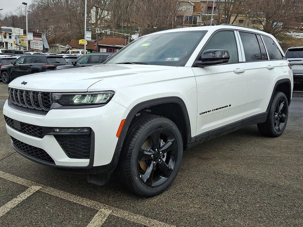 new 2026 Jeep Grand Cherokee car, priced at $50,210