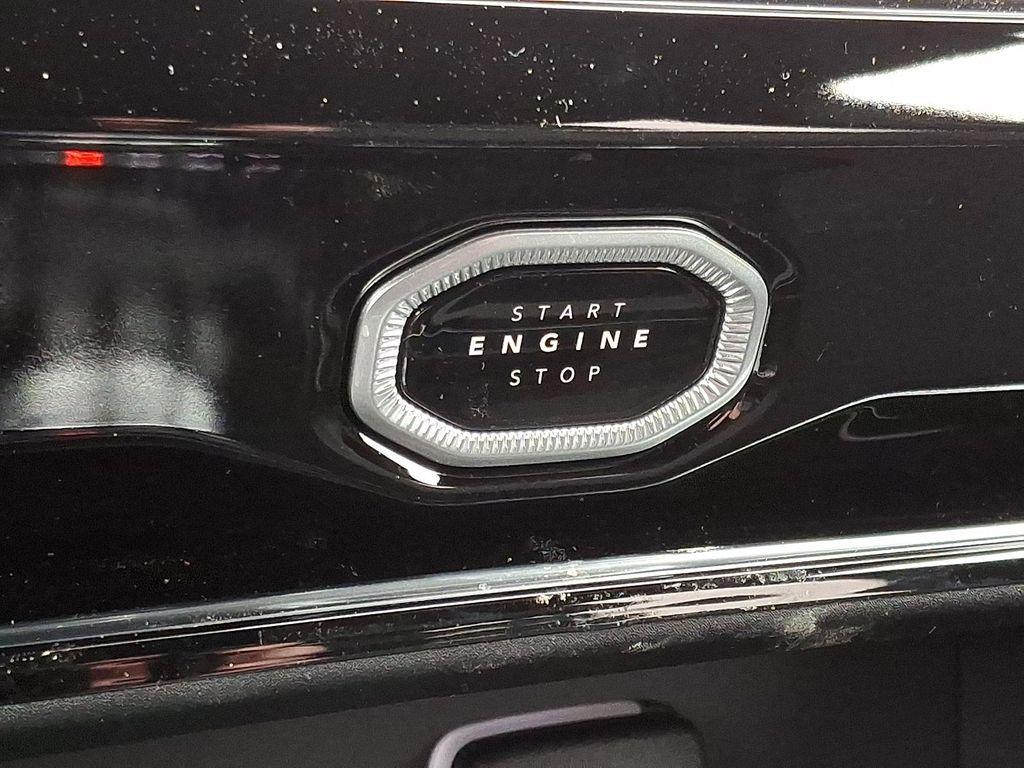 new 2026 Jeep Grand Cherokee car, priced at $54,730