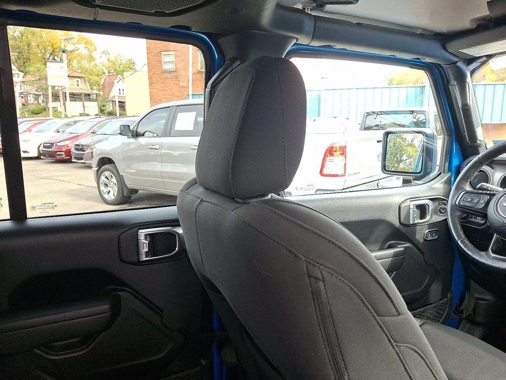 used 2022 Jeep Gladiator car, priced at $29,778