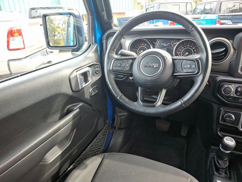 used 2022 Jeep Gladiator car, priced at $29,778