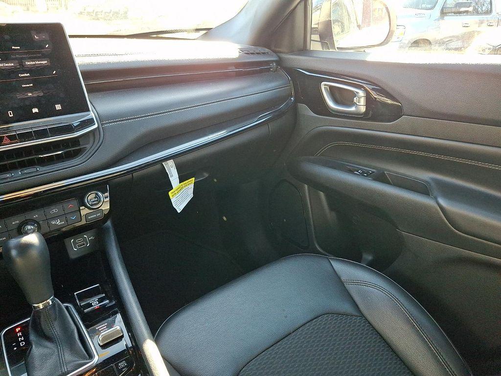 used 2022 Jeep Compass car, priced at $21,345