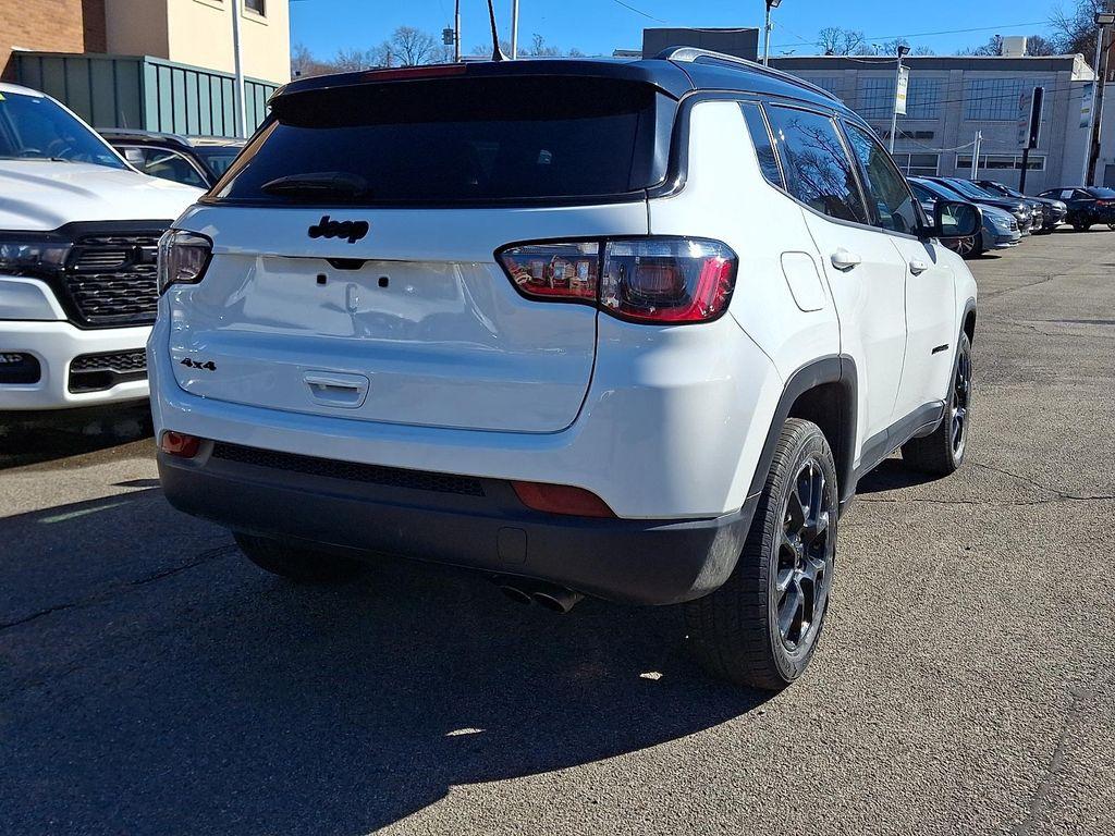 used 2022 Jeep Compass car, priced at $21,345