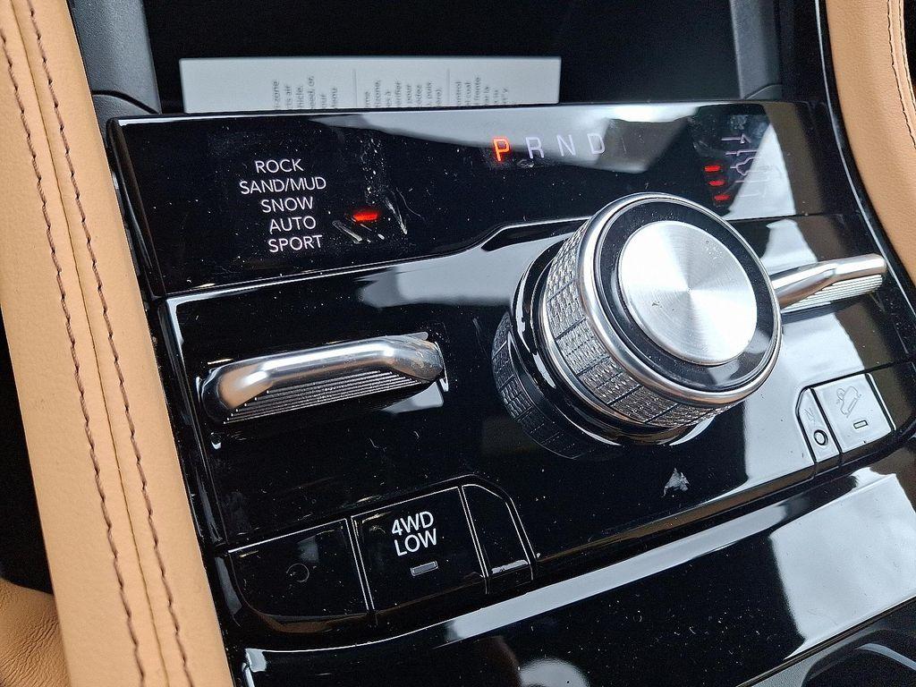 new 2025 Jeep Grand Cherokee L car, priced at $72,895