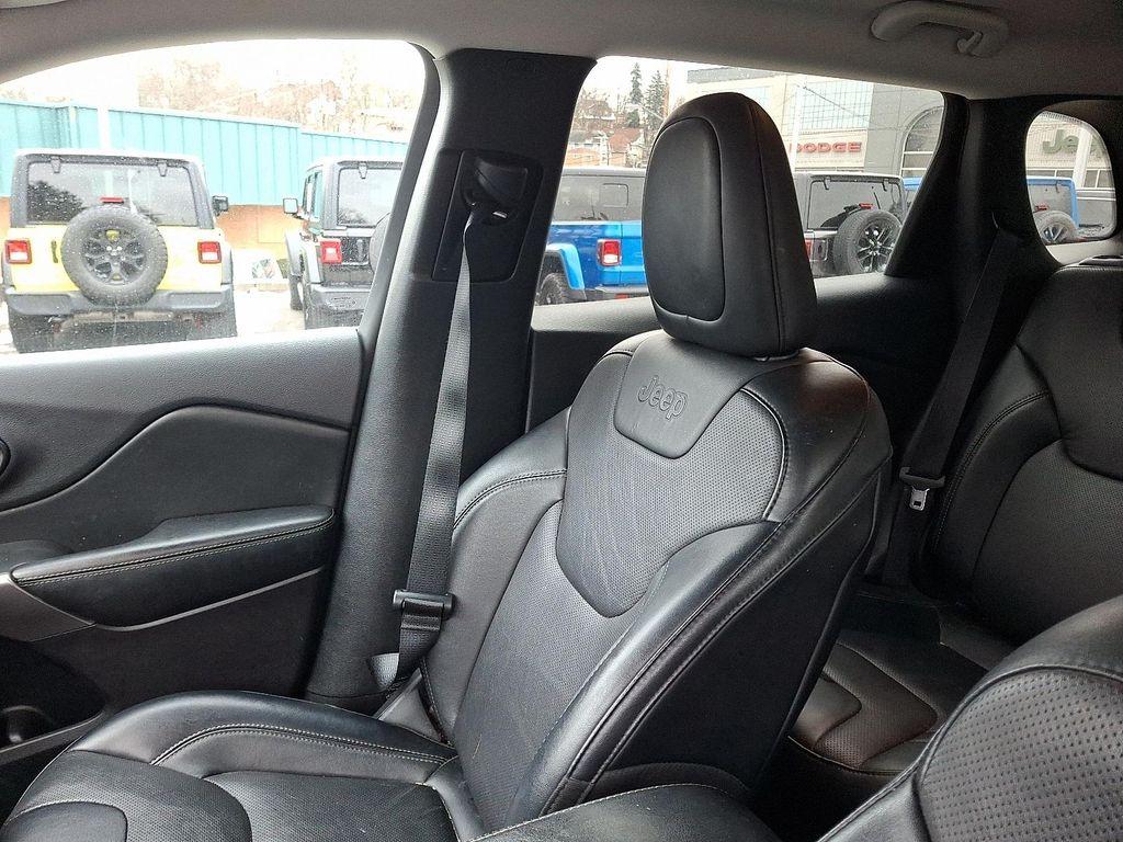 used 2022 Jeep Cherokee car, priced at $26,732