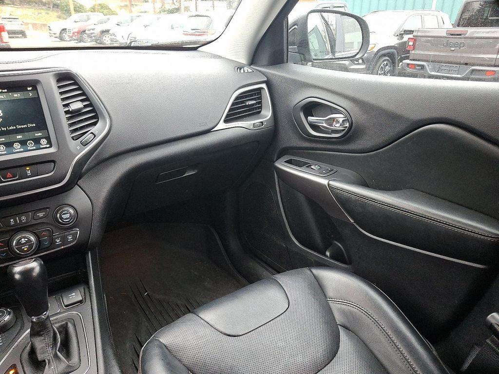 used 2022 Jeep Cherokee car, priced at $26,732