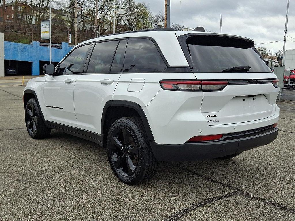 used 2023 Jeep Grand Cherokee car, priced at $33,922