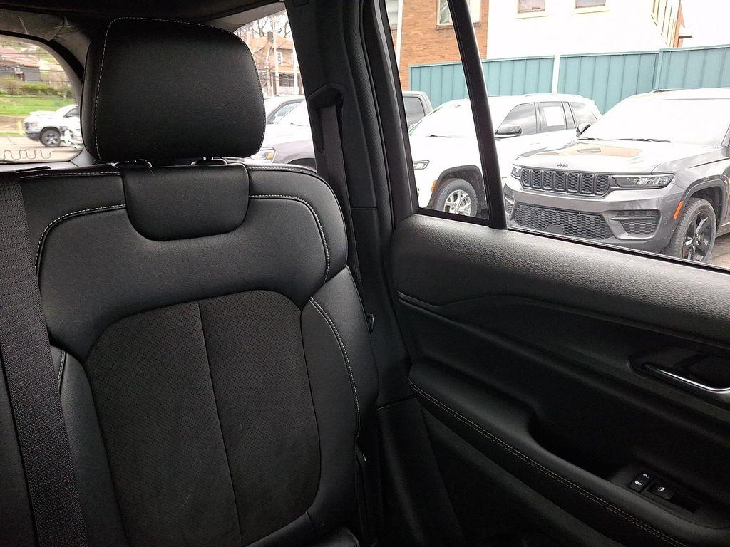 used 2023 Jeep Grand Cherokee car, priced at $33,922