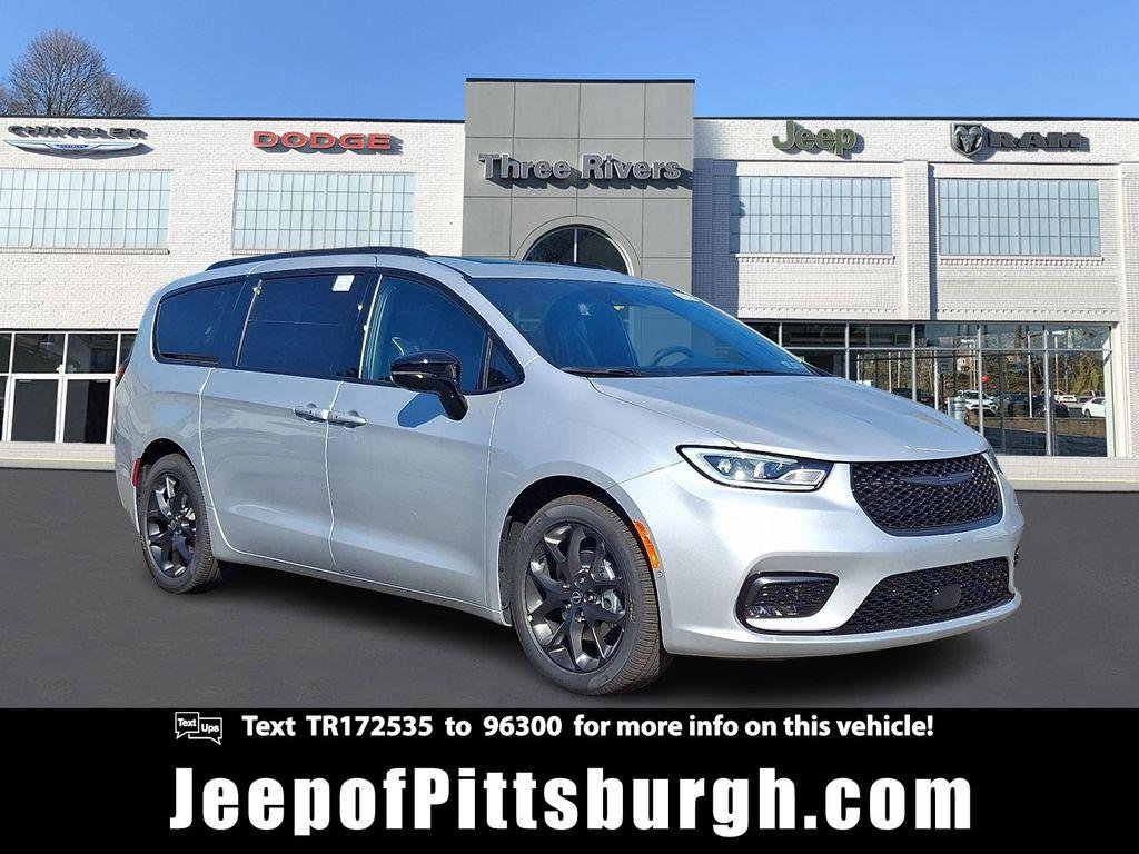 new 2026 Chrysler Pacifica car, priced at $57,560